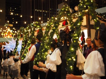 Denver-Christkindlmarkt-Robot-Brainz-via-Flickr-1